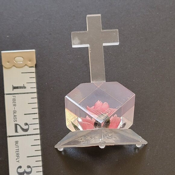 Vintage Bircraft Indiana Lucite Pink Rose & Cross on Base Stand Hand Carved 3"H - Picture 2 of 6
